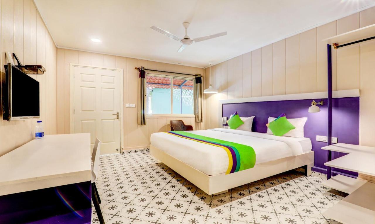 Treebo Morjim Banyan Resort Ngoại thất bức ảnh
